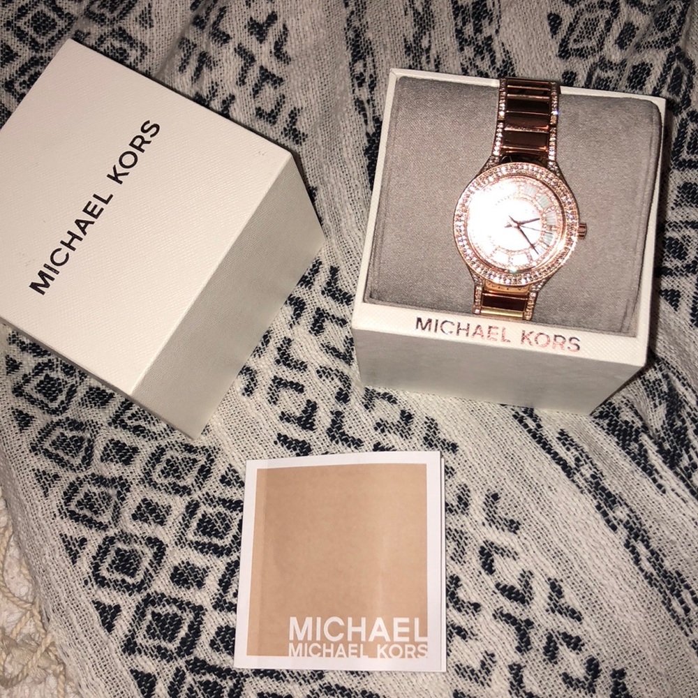 Michael Kors rose gold watch